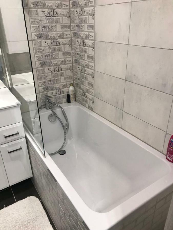 Apartament Grochowy - Poznan Stare Miasto ภายนอก รูปภาพ